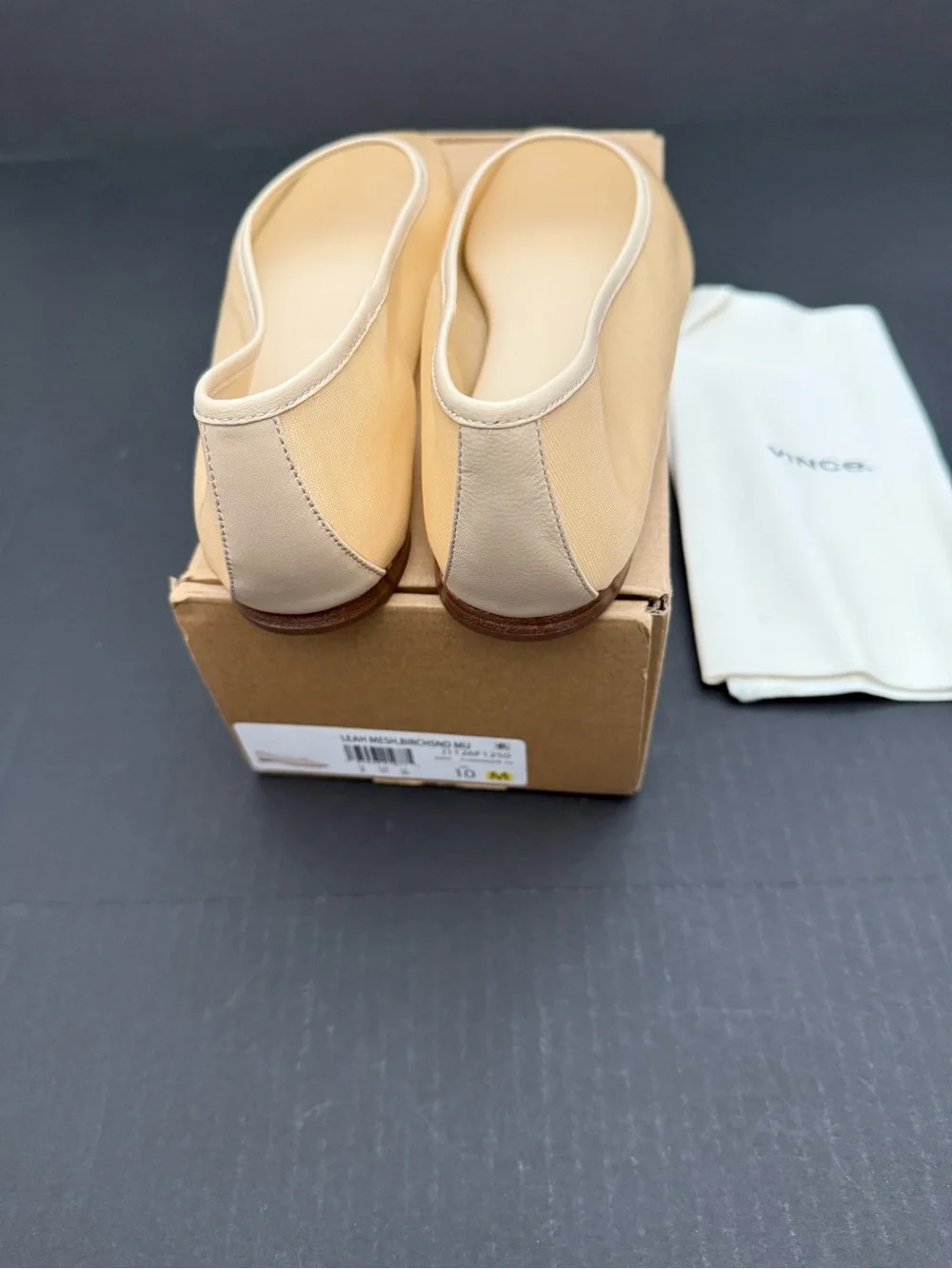 Vince slip lightweight